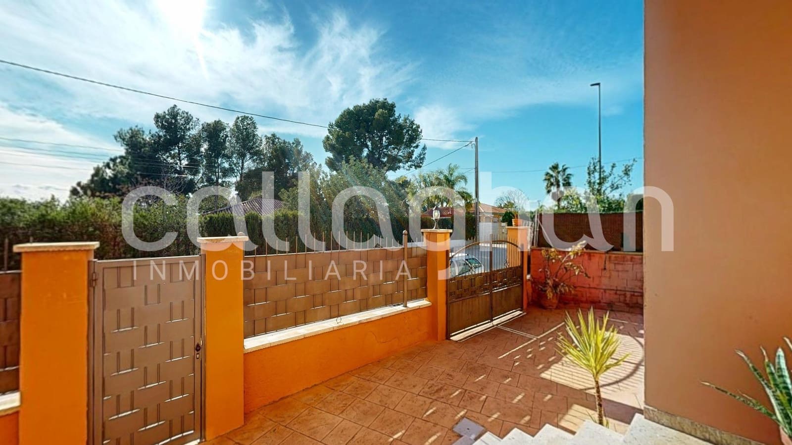 4 soverom Villa til salgs i Lliria med svømmebasseng - € 440 000 (Ref: 9679990)