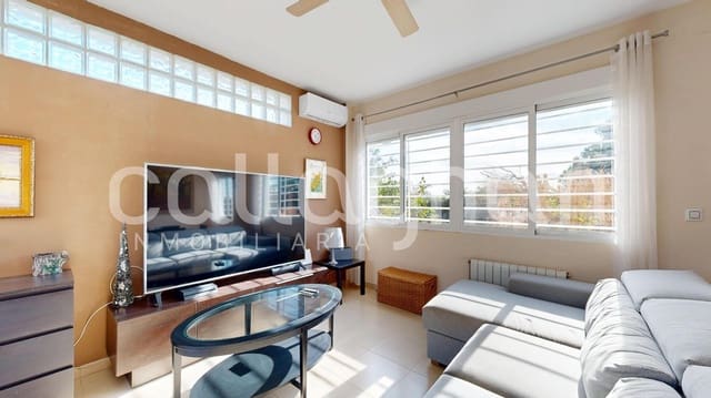 4 soverom Villa til salgs i Llíria med svømmebasseng - € 440 000 (Ref: 9679990)