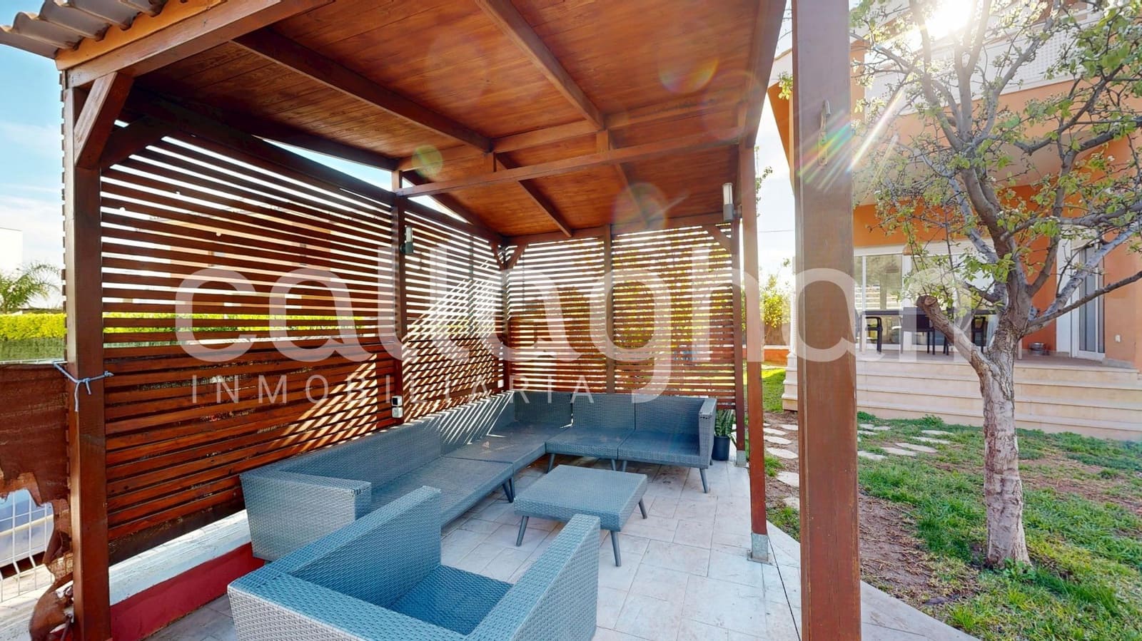 4 soverom Villa til salgs i Lliria med svømmebasseng - € 440 000 (Ref: 9679990)