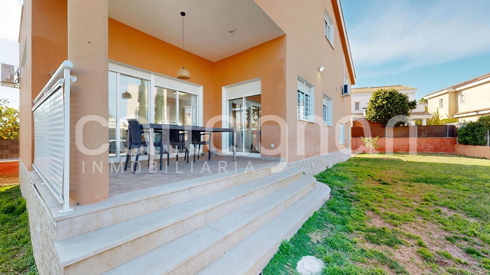 4 soverom Villa til salgs i Lliria med svømmebasseng - € 440 000 (Ref: 9679990)