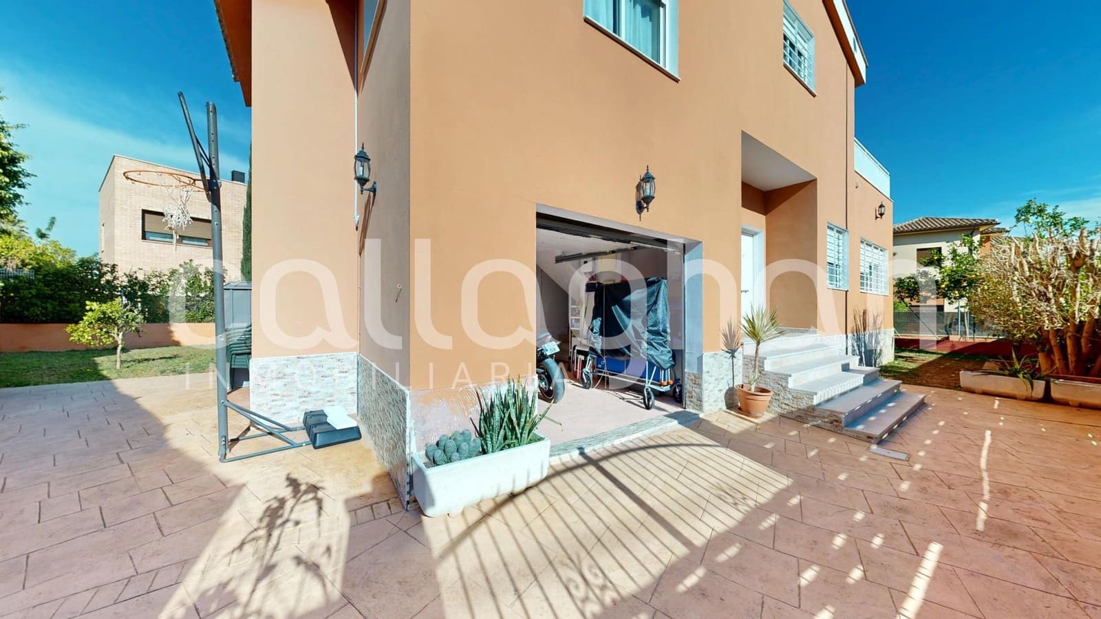 4 soverom Villa til salgs i Lliria med svømmebasseng - € 440 000 (Ref: 9679990)