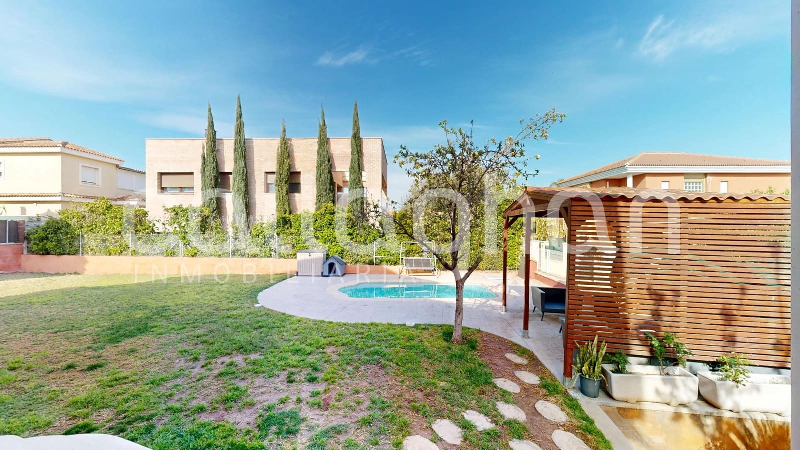 4 soverom Villa til salgs i Lliria med svømmebasseng - € 440 000 (Ref: 9679990)