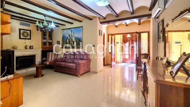 4 chambre Villa/Maison Mitoyenne à vendre à Chilches avec garage - 160 000 € (Ref: 9686760)