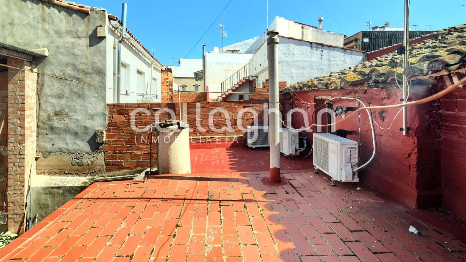 4 chambre Villa/Maison Mitoyenne à vendre à Chilches avec garage - 160 000 € (Ref: 9686760)