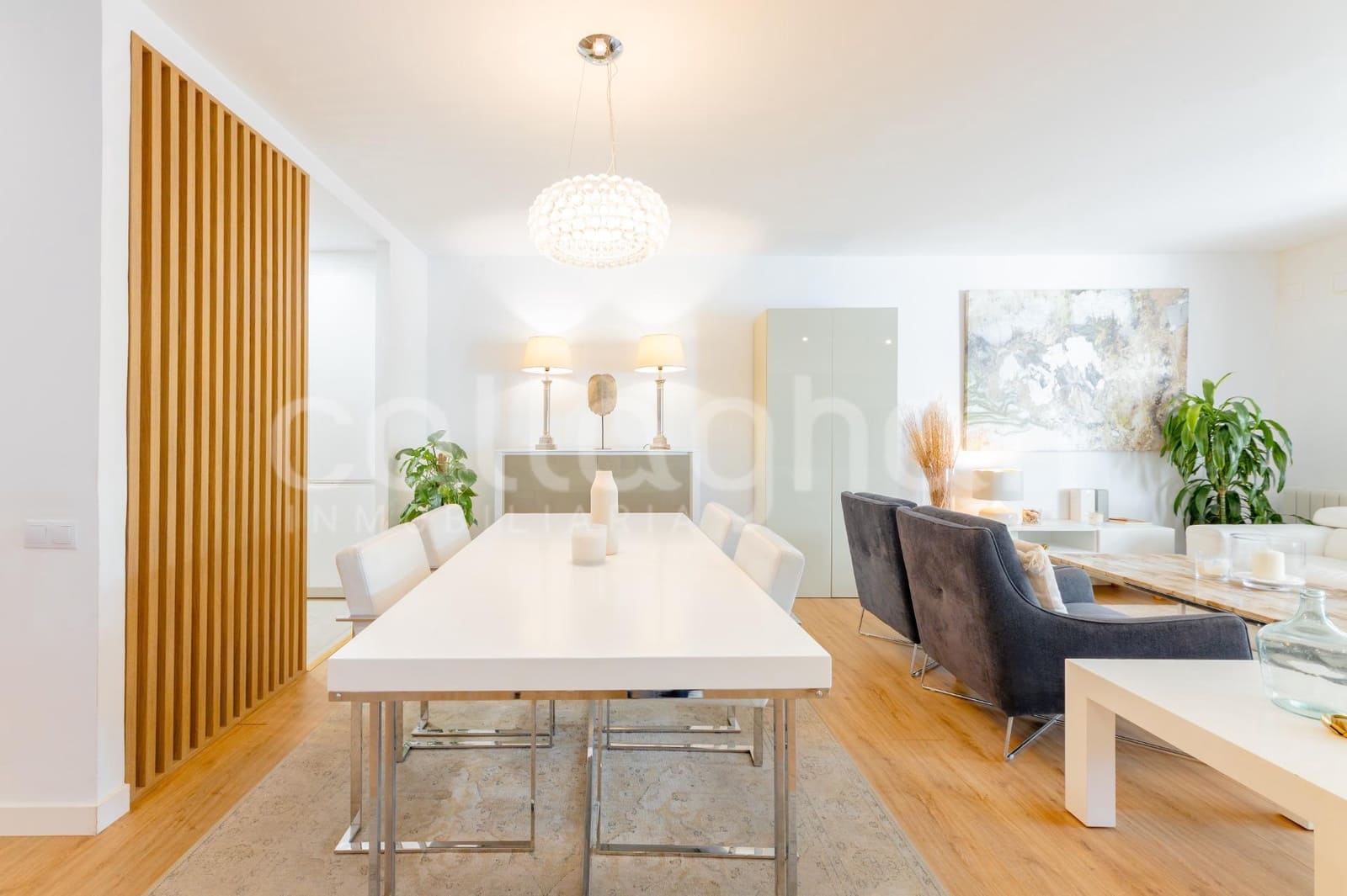 4 chambre Villa/Maison Mitoyenne à vendre à Rocafort avec piscine garage - 840 000 € (Ref: 9686761)