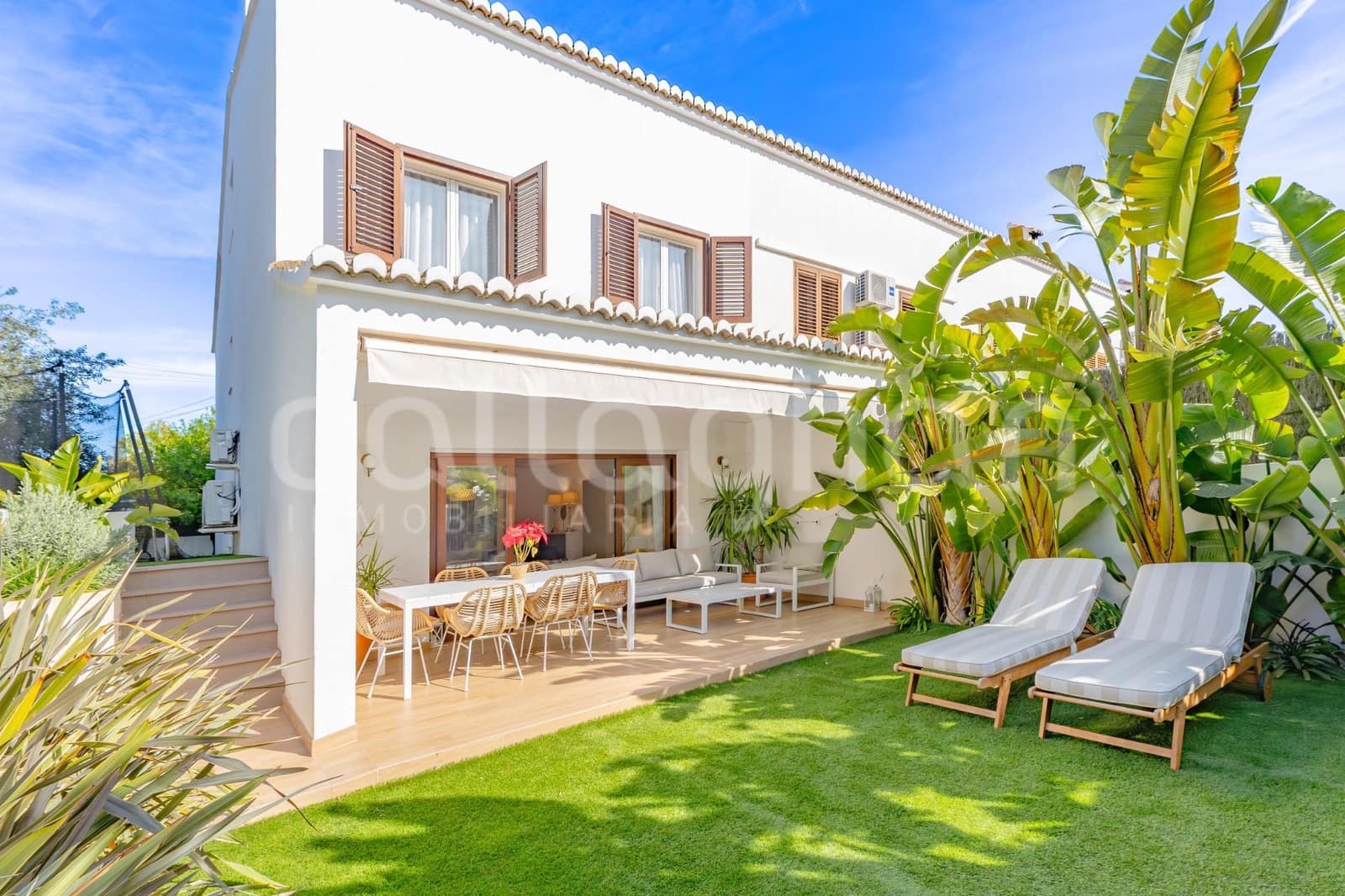 4 chambre Villa/Maison Mitoyenne à vendre à Rocafort avec piscine garage - 840 000 € (Ref: 9686761)