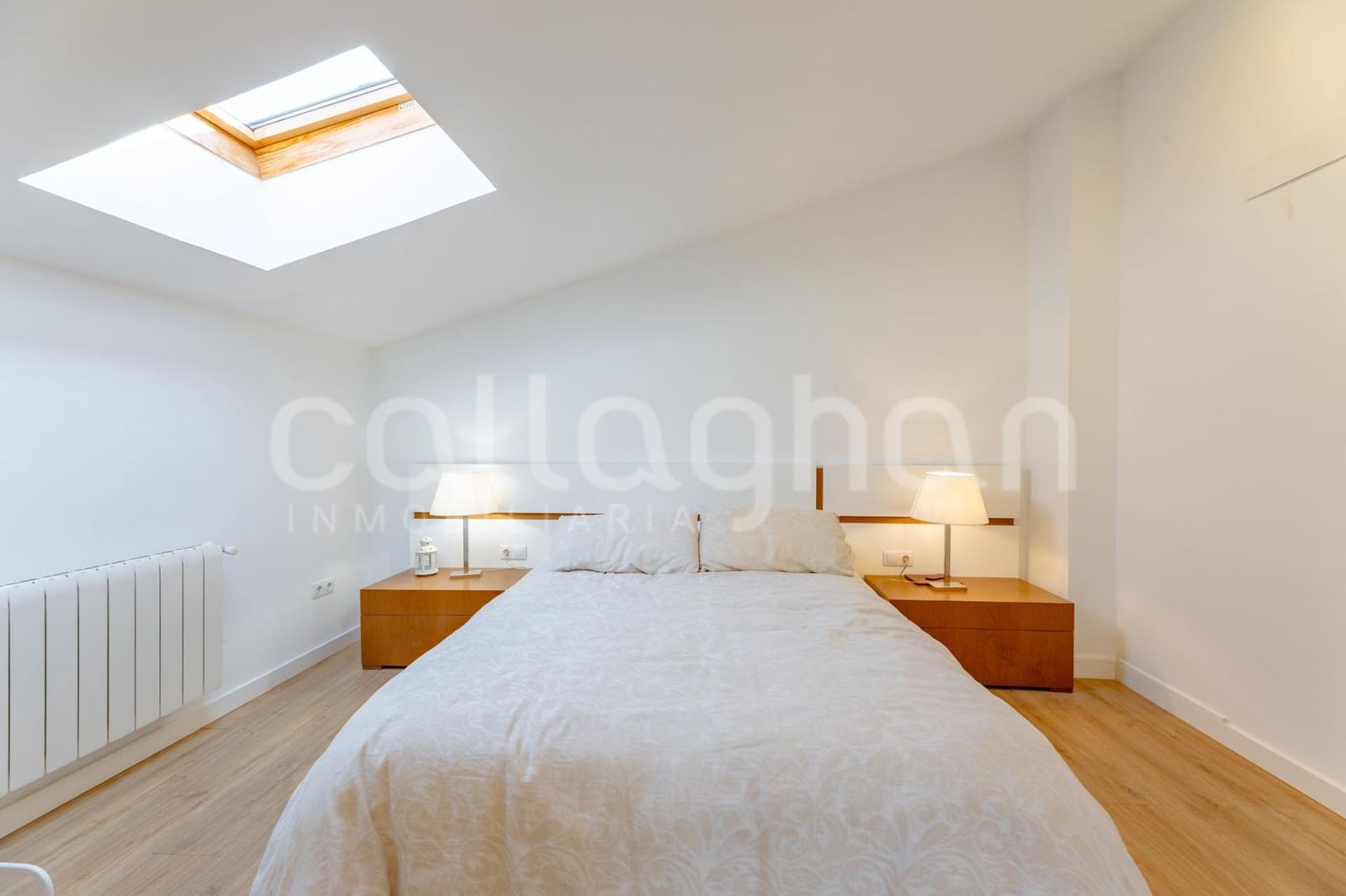 4 chambre Villa/Maison Mitoyenne à vendre à Rocafort avec piscine garage - 840 000 € (Ref: 9686761)