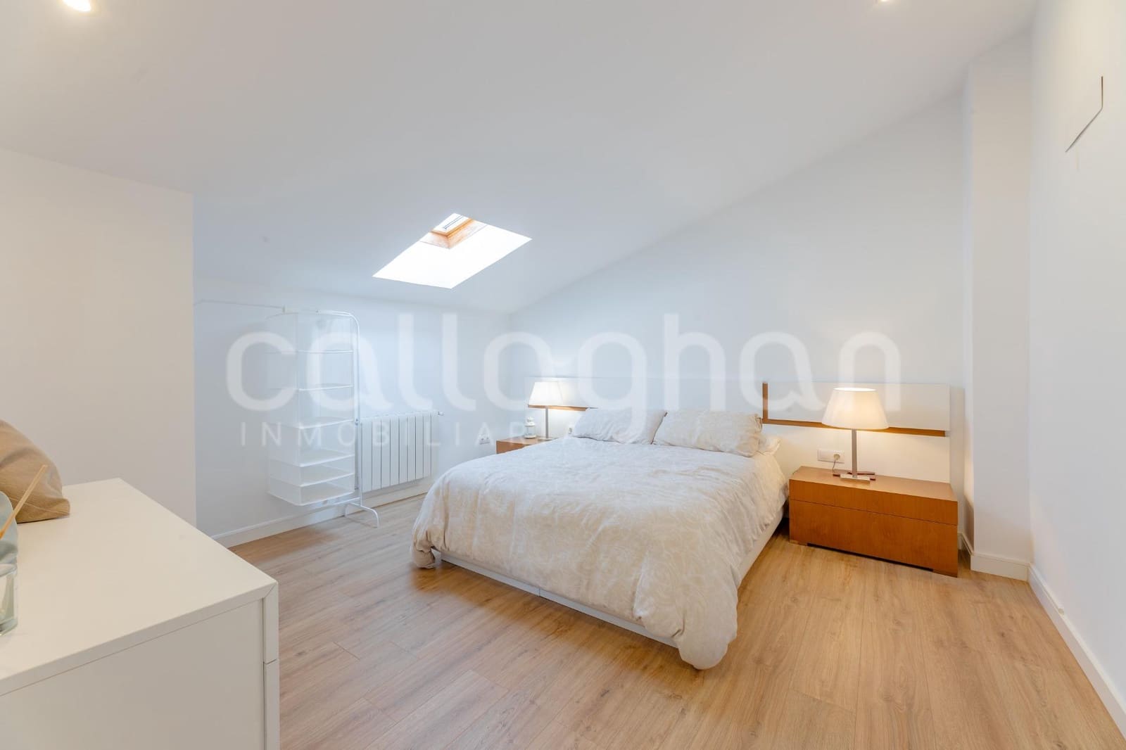 4 chambre Villa/Maison Mitoyenne à vendre à Rocafort avec piscine garage - 840 000 € (Ref: 9686761)