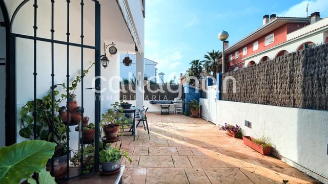 4 makuuhuone Rivitalo myytävänä paikassa Almarda, Sagunto / Sagunt - 400 000 € (Ref: 9690971)