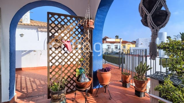 4 soverom Rekkehus til salgs i Almarda, Sagunto / Sagunt - € 375 000 (Ref: 9690971)