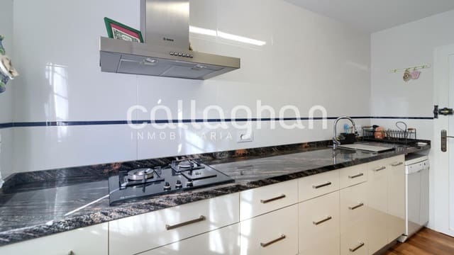 4 sovrum Radhus till salu i Almarda, Sagunto / Sagunt - 375 000 € (Ref: 9690971)