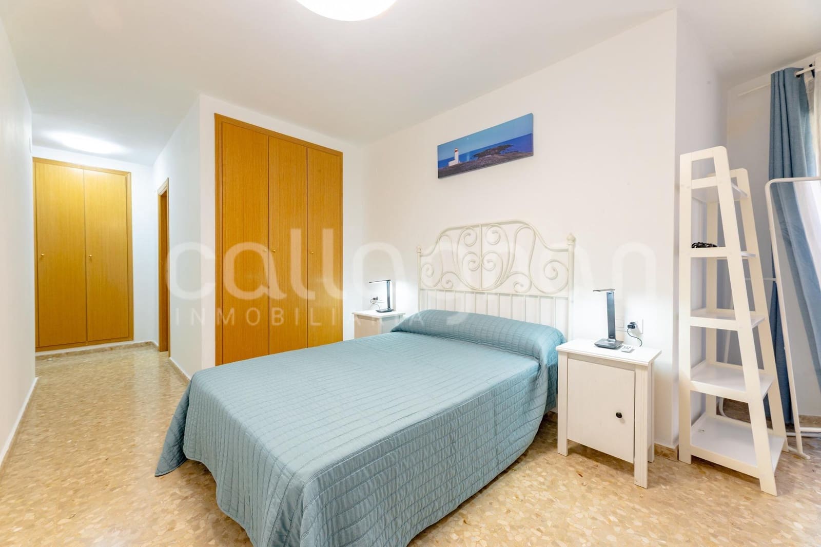 3 bedroom Flat for rent in Valencia city - € 1,300 (Ref: 9690972)