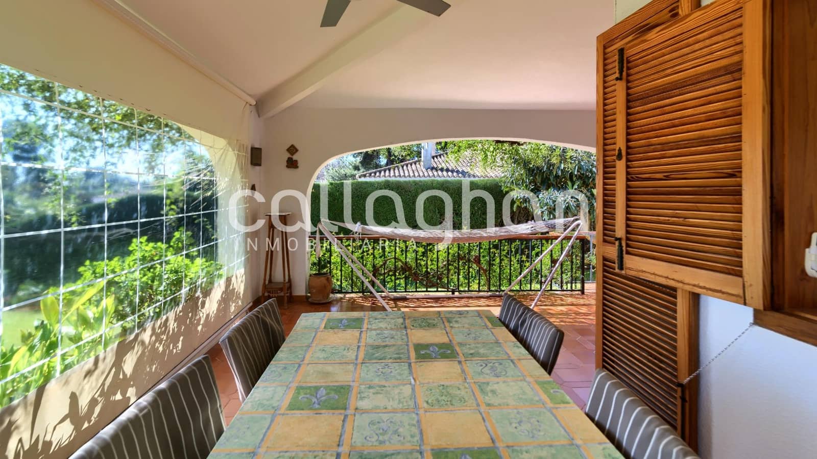 4 bedroom Villa for sale in Picassent with pool garage - € 400,000 (Ref: 9696293)