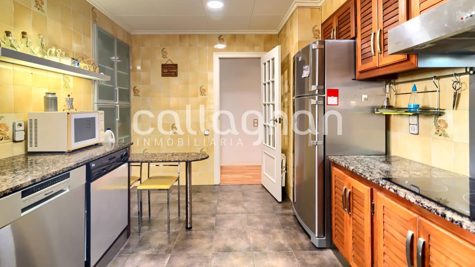 4 bedroom Villa for sale in Picassent with pool garage - € 400,000 (Ref: 9696293)