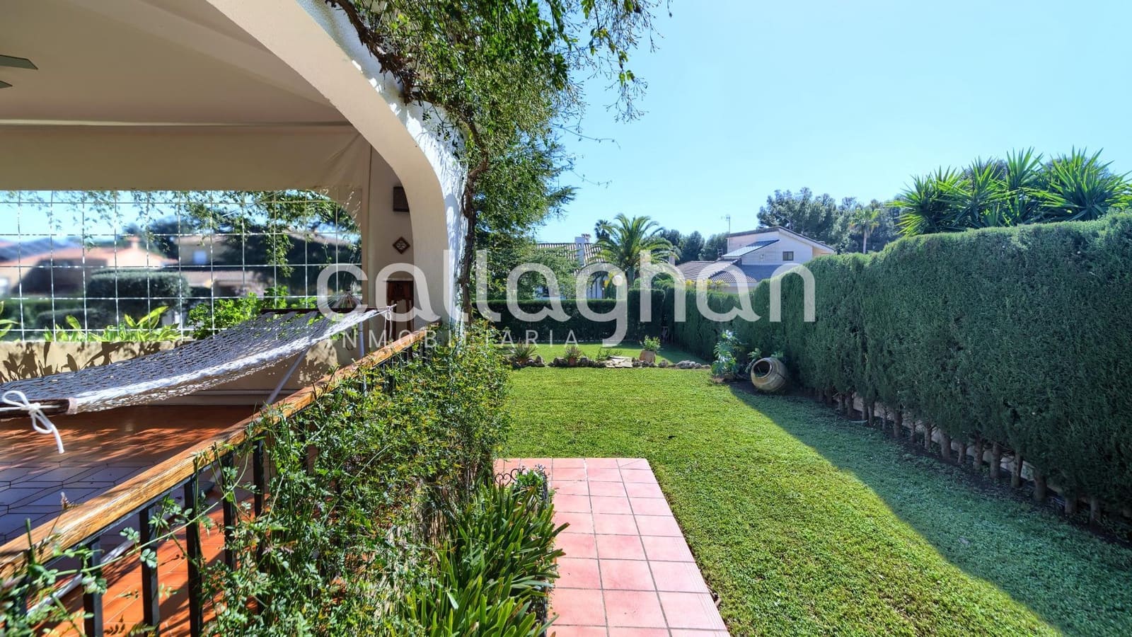 4 bedroom Villa for sale in Picassent with pool garage - € 400,000 (Ref: 9696293)