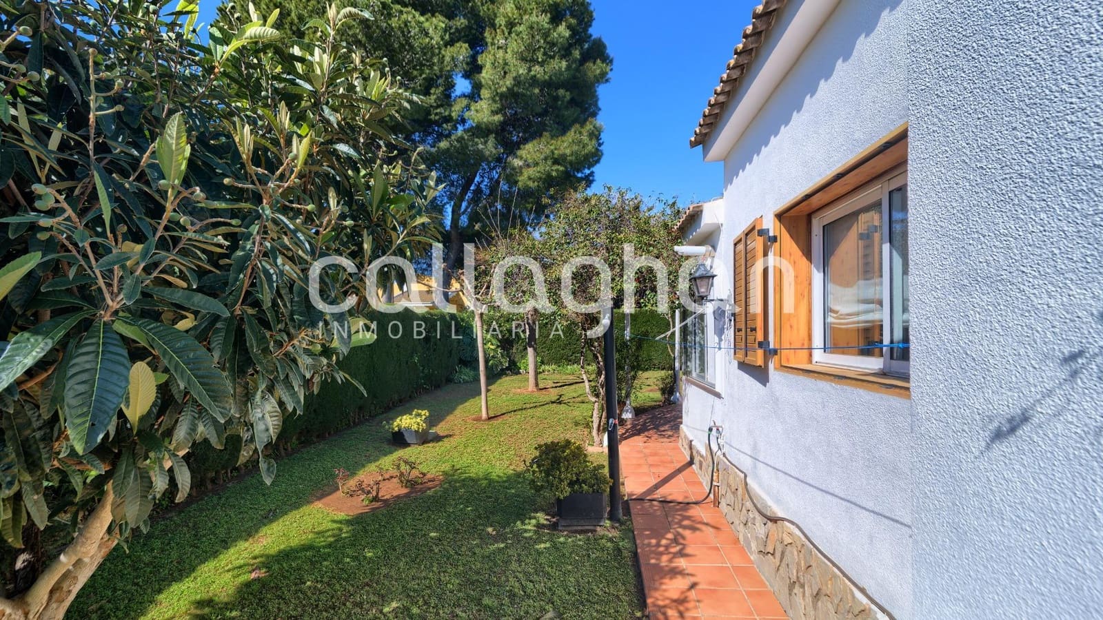 4 bedroom Villa for sale in Picassent with pool garage - € 400,000 (Ref: 9696293)