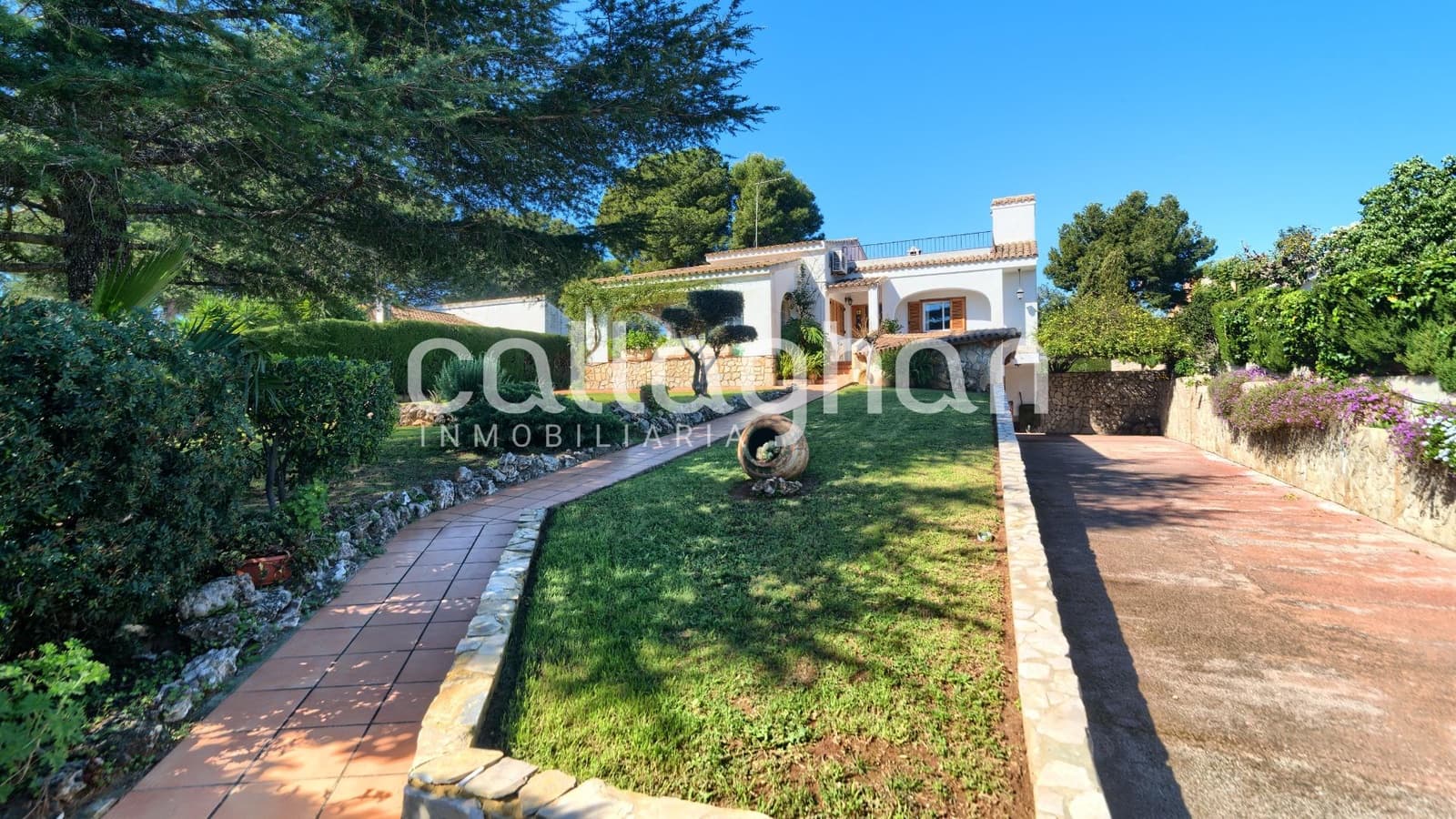 4 bedroom Villa for sale in Picassent with pool garage - € 400,000 (Ref: 9696293)