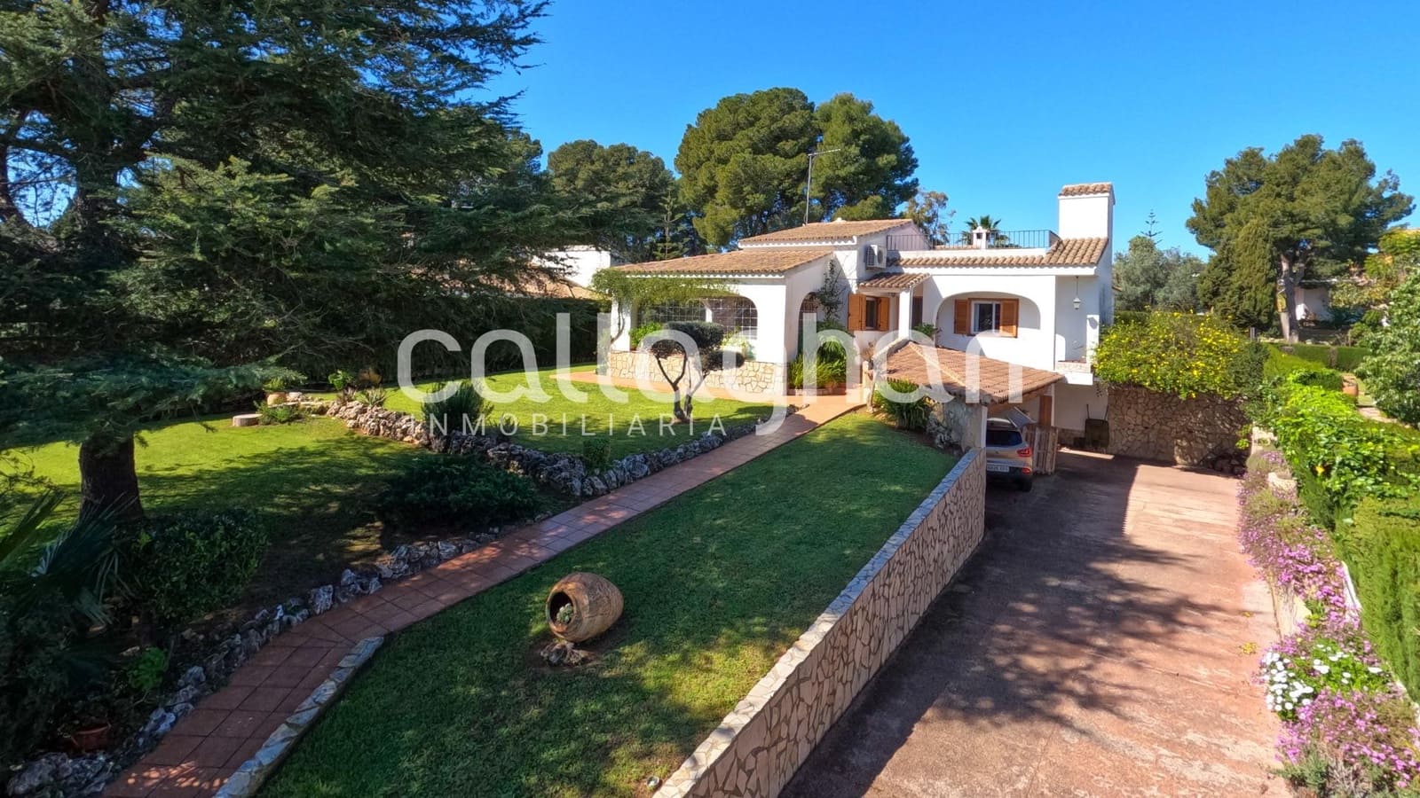 4 bedroom Villa for sale in Picassent with pool garage - € 400,000 (Ref: 9696293)