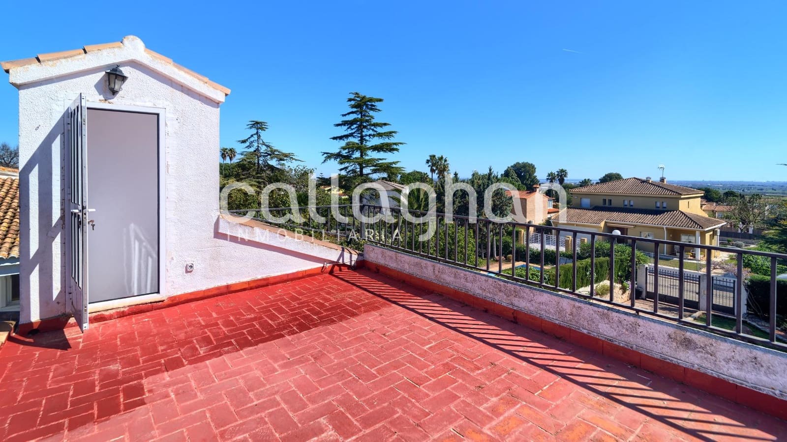 4 bedroom Villa for sale in Picassent with pool garage - € 400,000 (Ref: 9696293)