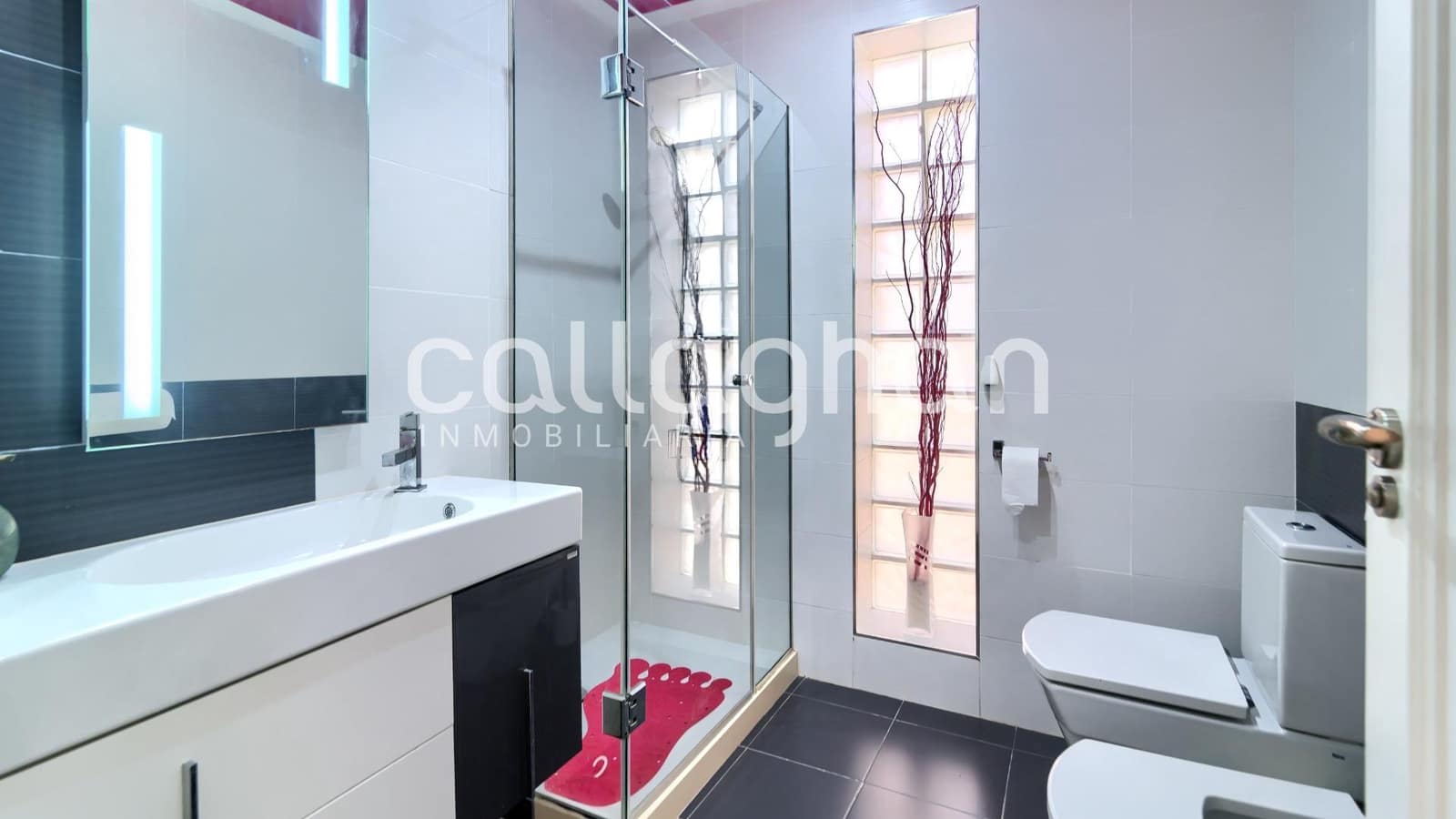 4 bedroom Villa for sale in Picassent with pool garage - € 400,000 (Ref: 9696293)