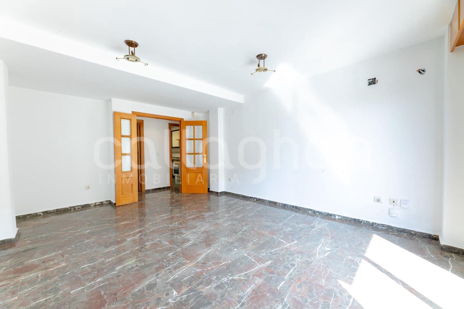 4 sypialnia Mieszkanie na sprzedaż w Miasto Walencja - 340 000 € (Ref: 9712174)