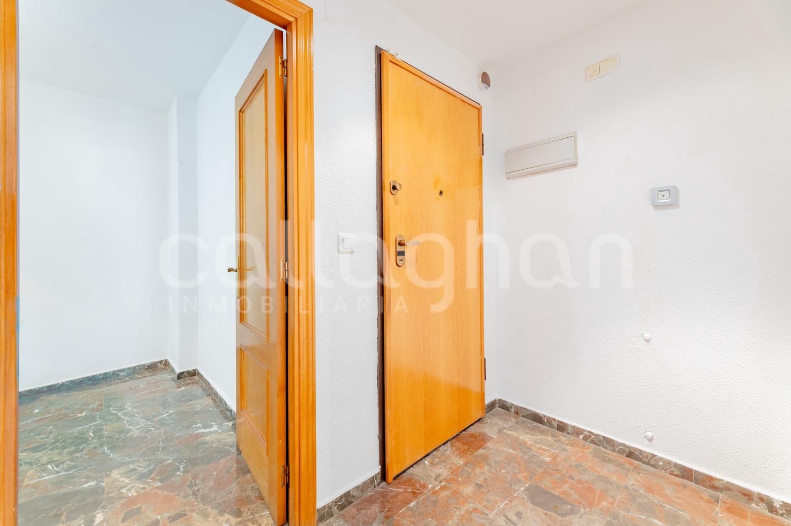 4 sypialnia Mieszkanie na sprzedaż w Miasto Walencja - 340 000 € (Ref: 9712174)