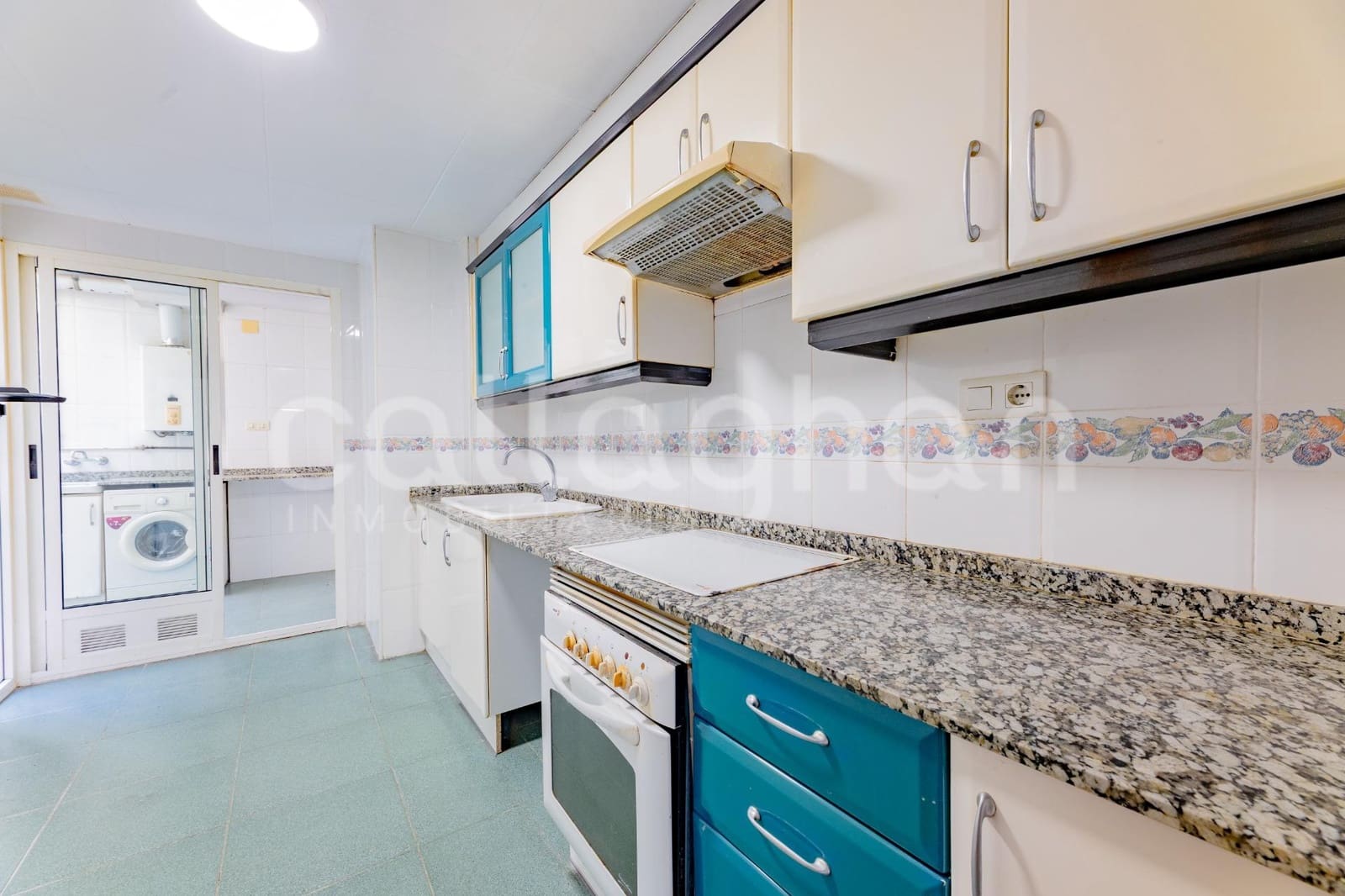 4 sypialnia Mieszkanie na sprzedaż w Miasto Walencja - 340 000 € (Ref: 9712174)