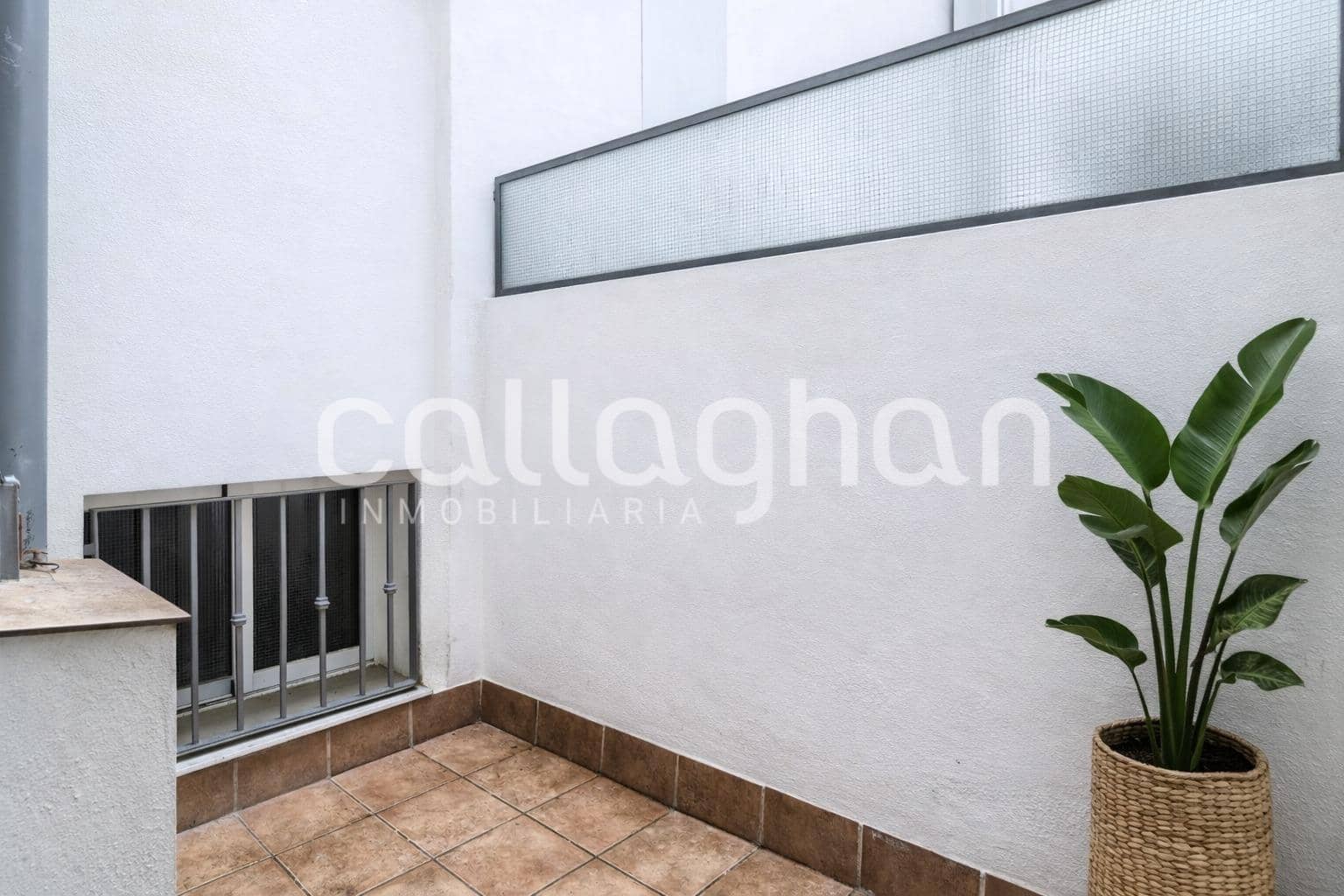 Piso de 5 habitaciones en Paterna en venta con garaje - 380.000 € (Ref: 9720190)