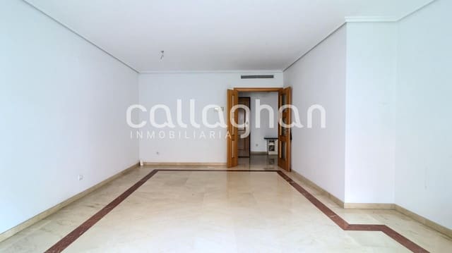 Piso de 5 habitaciones en Paterna en venta con garaje - 380.000 € (Ref: 9720190)