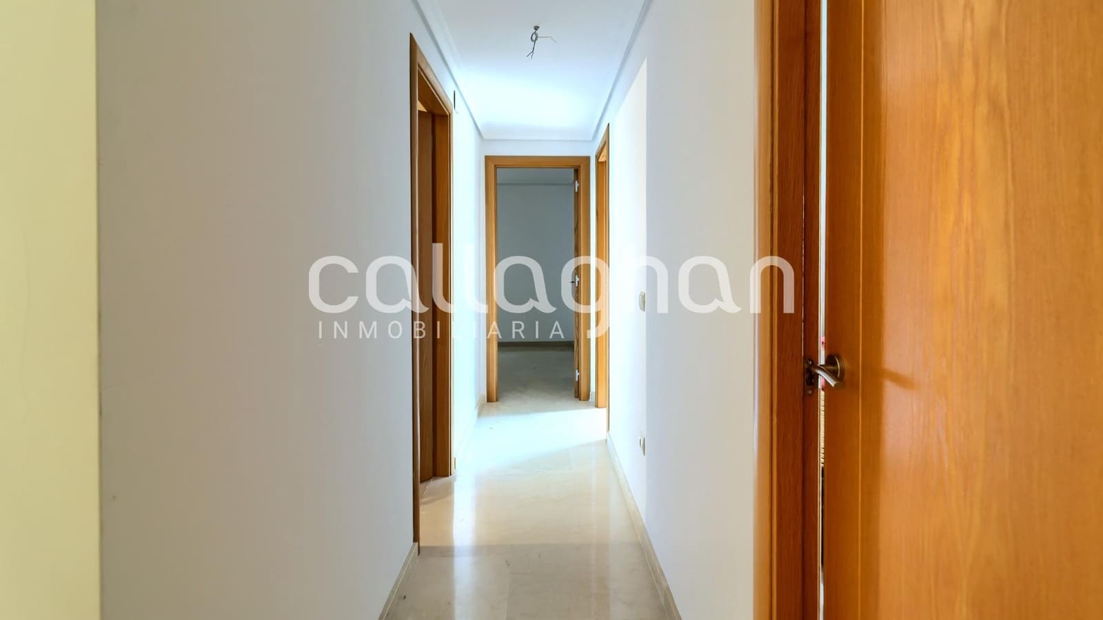 Piso de 5 habitaciones en Paterna en venta con garaje - 380.000 € (Ref: 9720190)