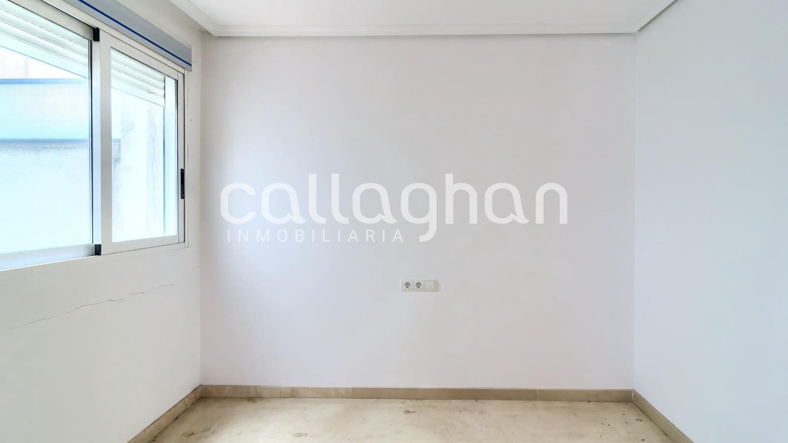 Piso de 5 habitaciones en Paterna en venta con garaje - 380.000 € (Ref: 9720190)