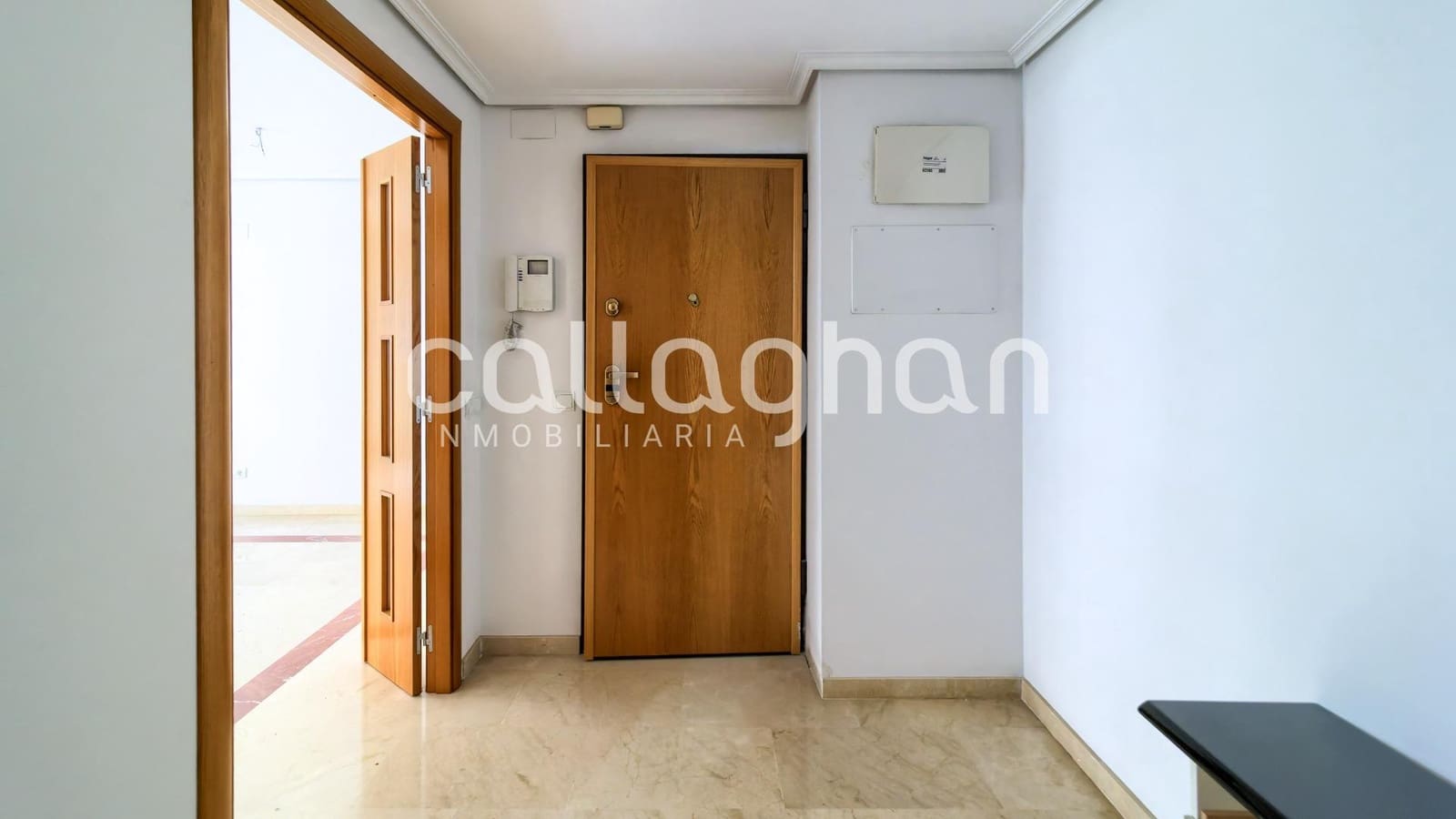 Piso de 5 habitaciones en Paterna en venta con garaje - 380.000 € (Ref: 9720190)