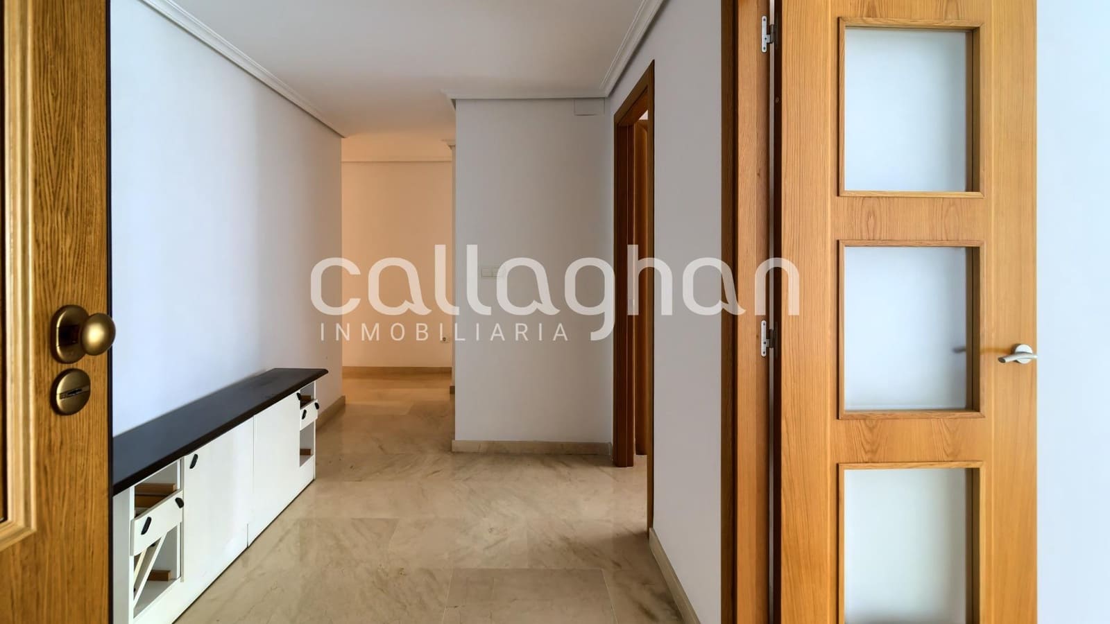 Piso de 5 habitaciones en Paterna en venta con garaje - 380.000 € (Ref: 9720190)