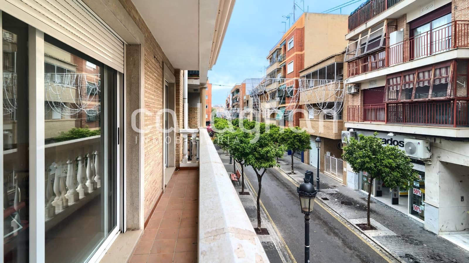 Piso de 5 habitaciones en Paterna en venta con garaje - 380.000 € (Ref: 9720190)