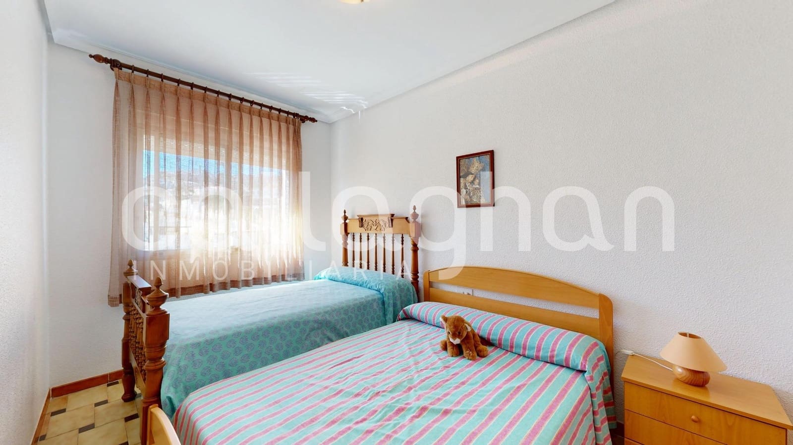 8 bedroom Villa for sale in Chiva with pool garage - € 535,000 (Ref: 9726829)