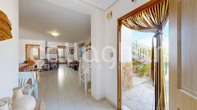 8 soveværelse Villa til salg i Chiva med swimmingpool garage - € 495.000 (Ref: 9726829)