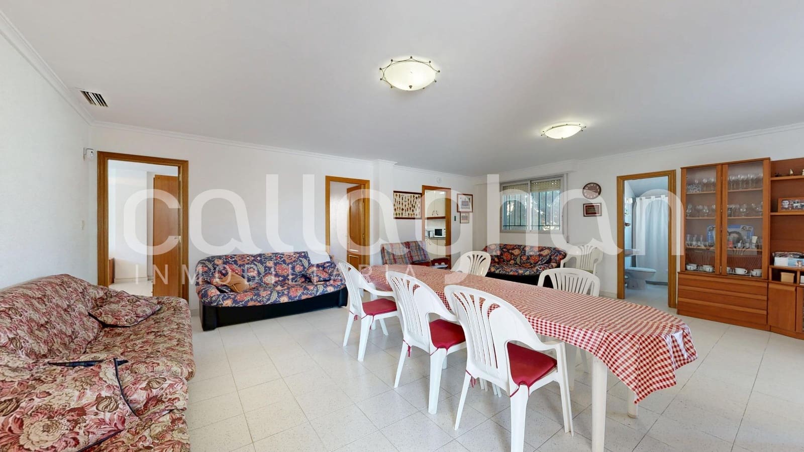 8 soveværelse Villa til salg i Chiva med swimmingpool garage - € 495.000 (Ref: 9726829)