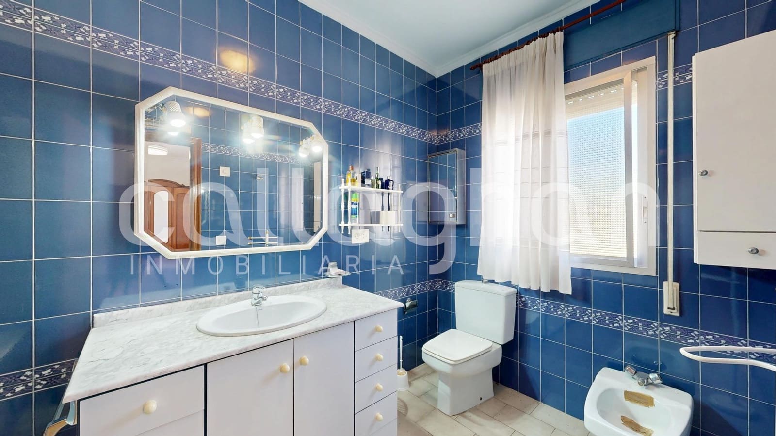 8 soveværelse Villa til salg i Chiva med swimmingpool garage - € 495.000 (Ref: 9726829)