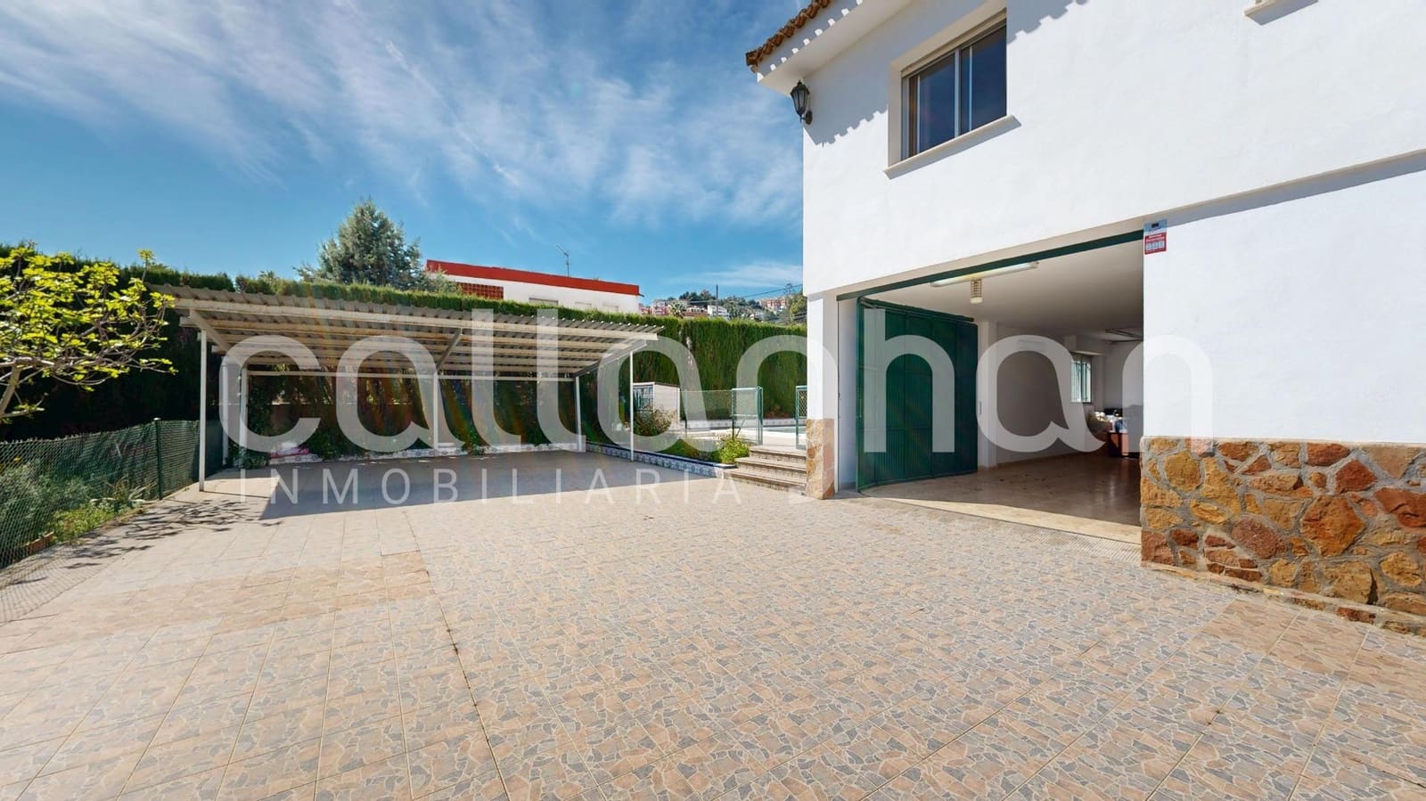 8 soveværelse Villa til salg i Chiva med swimmingpool garage - € 495.000 (Ref: 9726829)
