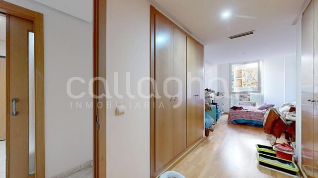 4 slaapkamer Flat te koop in Arrancapins, Valencia stad - € 730.000 (Ref: 9726830)