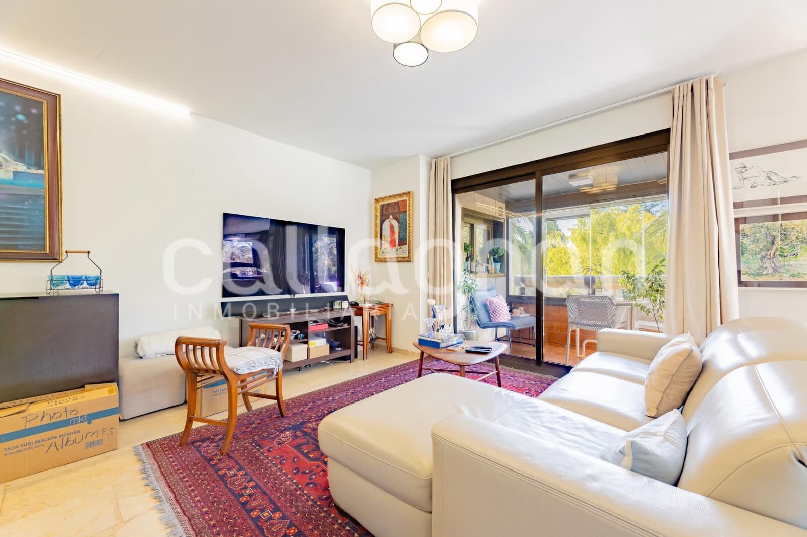 4 bedroom Flat for rent in Valencia city with garage - € 3,500 (Ref: 9735766)