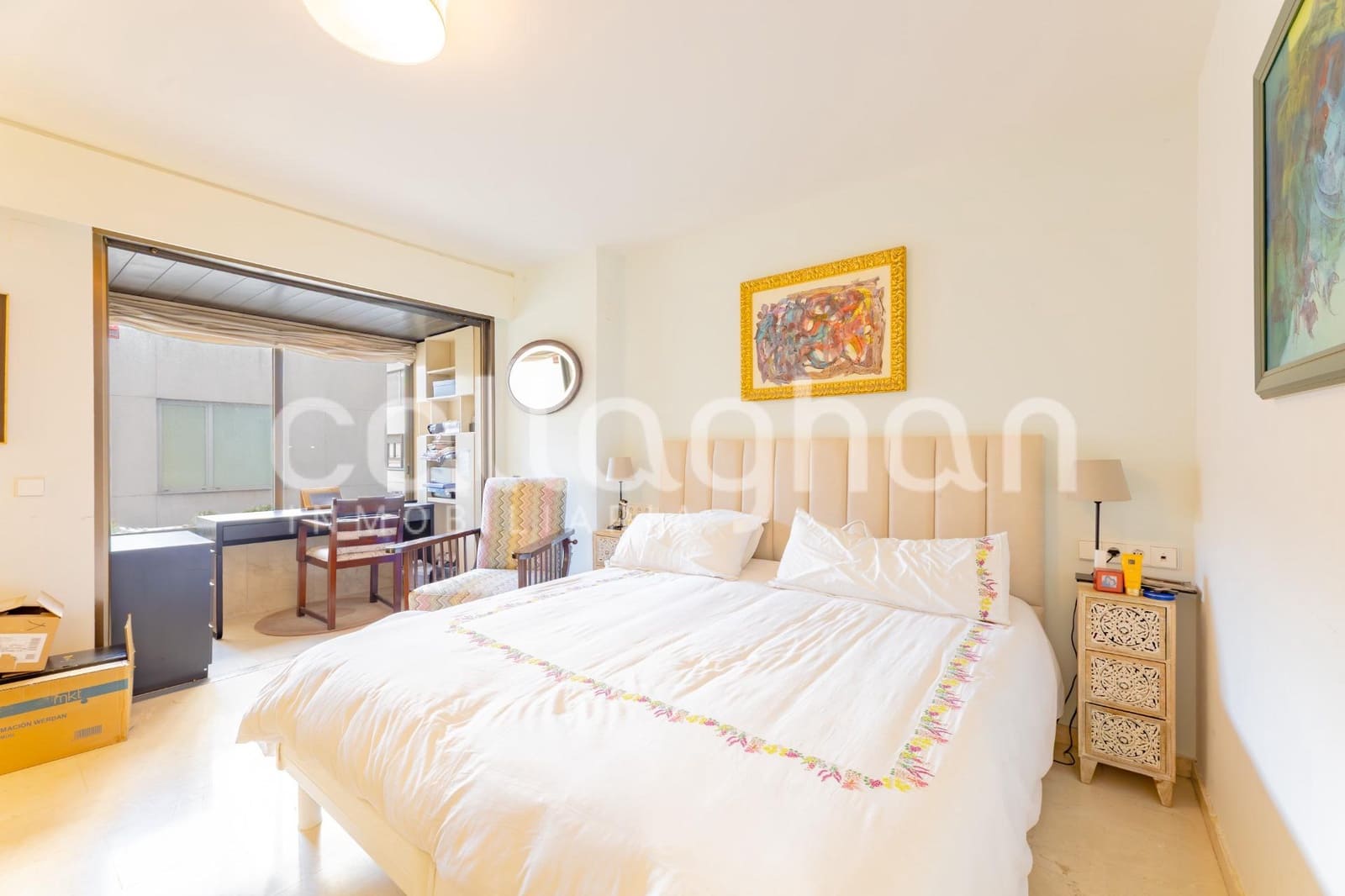 4 bedroom Flat for rent in Valencia city with garage - € 3,500 (Ref: 9735766)