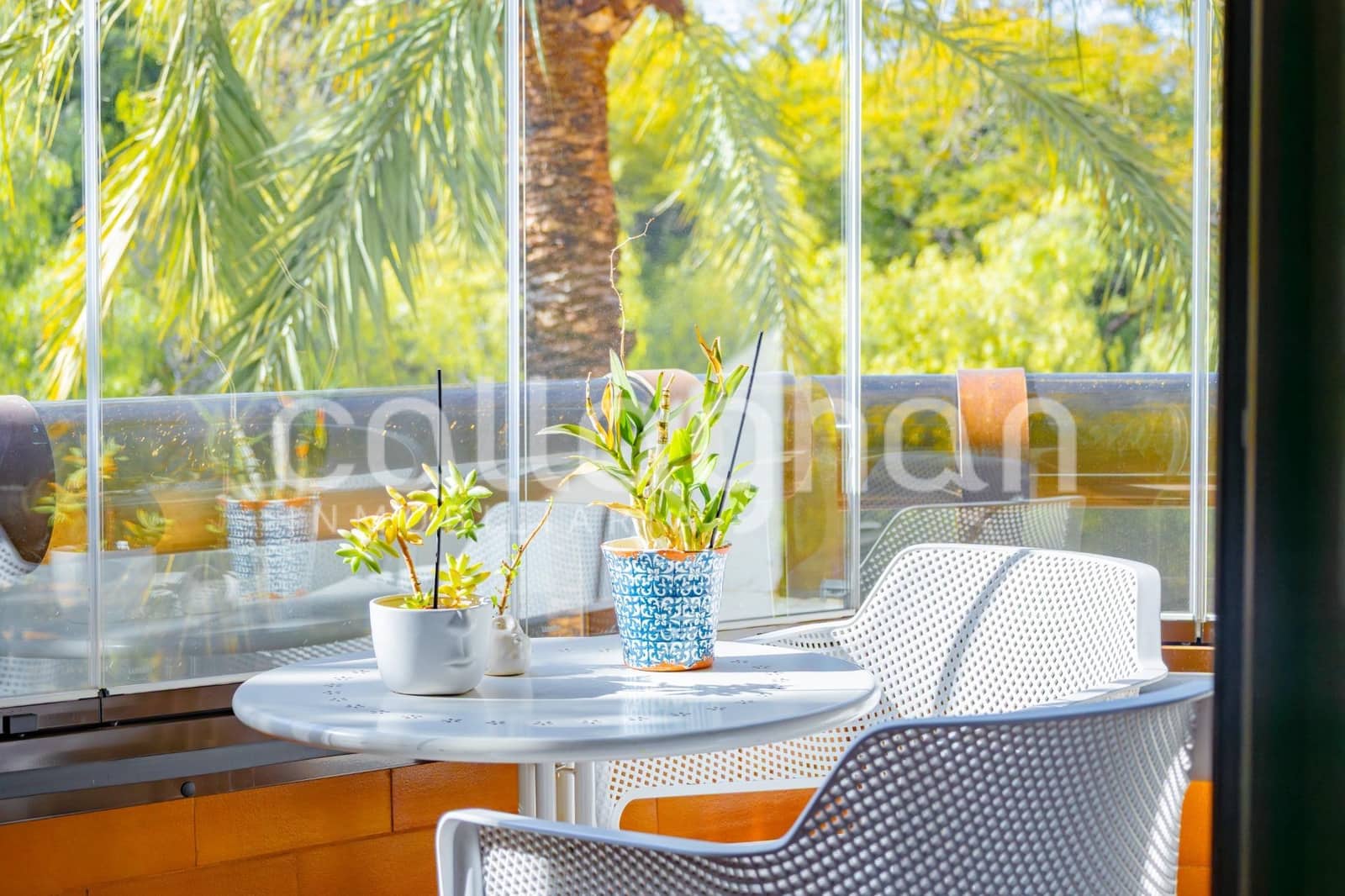 4 bedroom Flat for rent in Valencia city with garage - € 3,500 (Ref: 9735766)