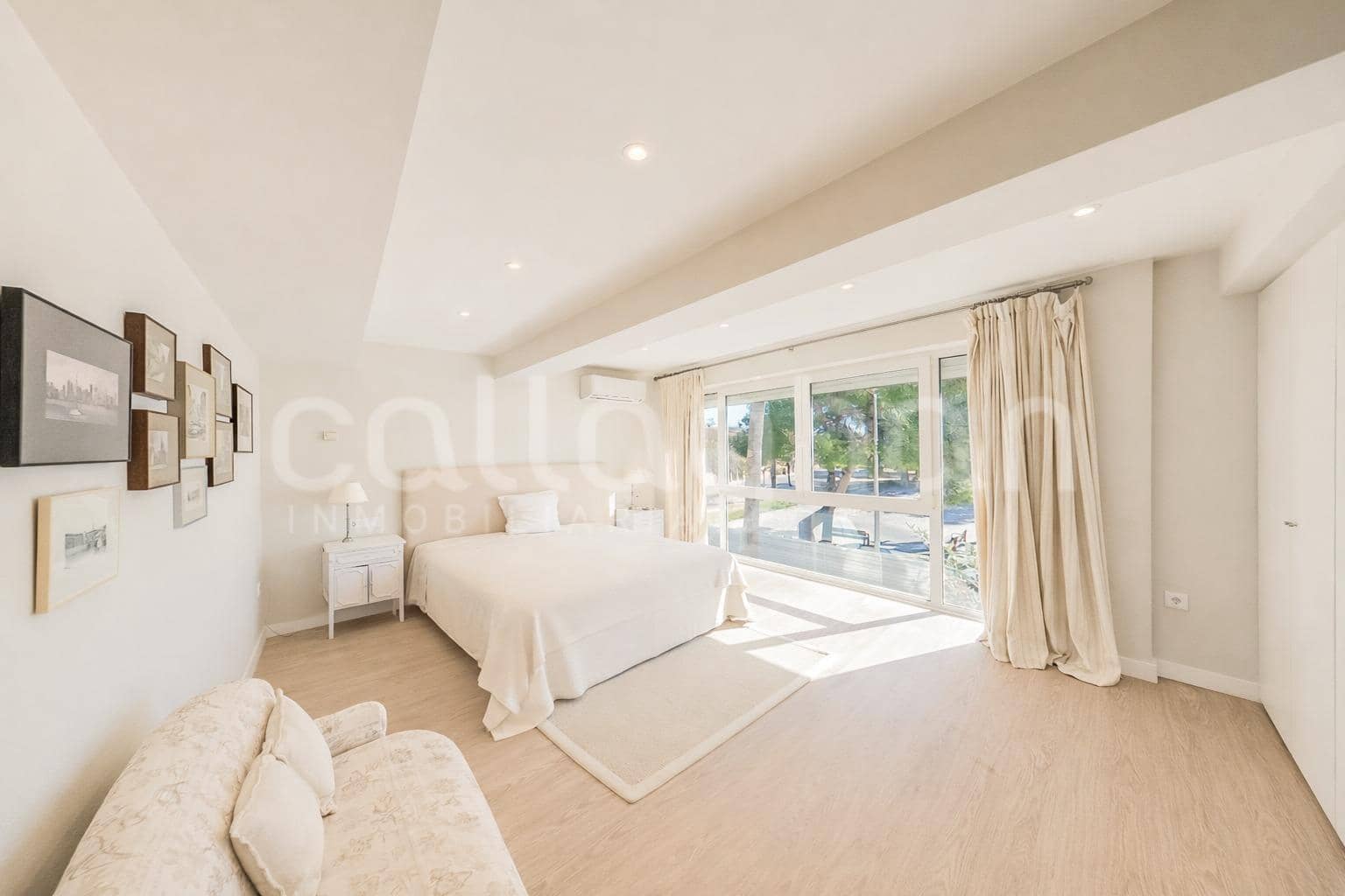 4 Zimmer Villa zu verkaufen in Almarda mit Pool Garage - 840.000 € (Ref: 9739007)