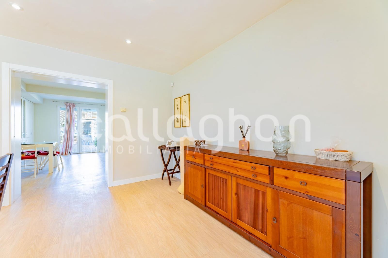 4 Zimmer Villa zu verkaufen in Almarda mit Pool Garage - 840.000 € (Ref: 9739007)