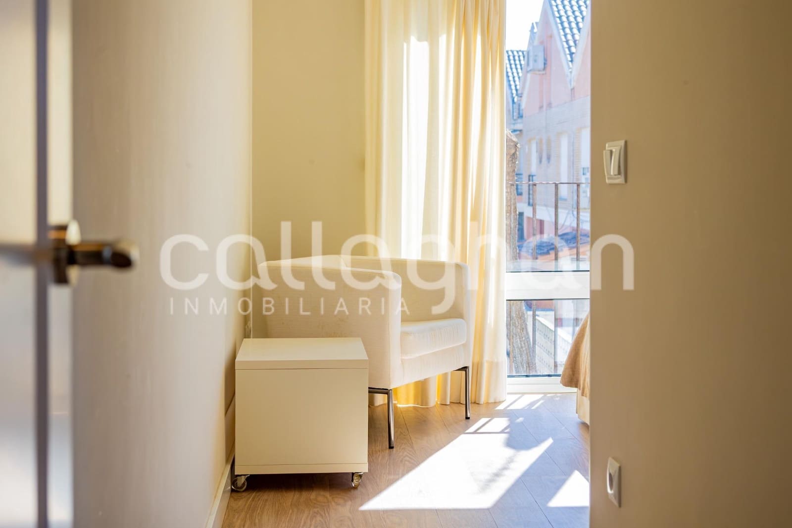 4 Zimmer Villa zu verkaufen in Almarda mit Pool Garage - 840.000 € (Ref: 9739007)