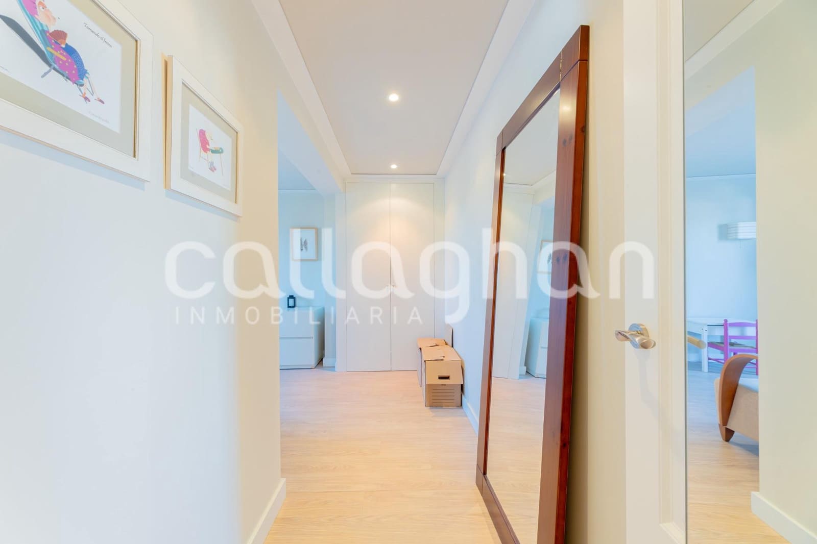 4 Zimmer Villa zu verkaufen in Almarda mit Pool Garage - 840.000 € (Ref: 9739007)