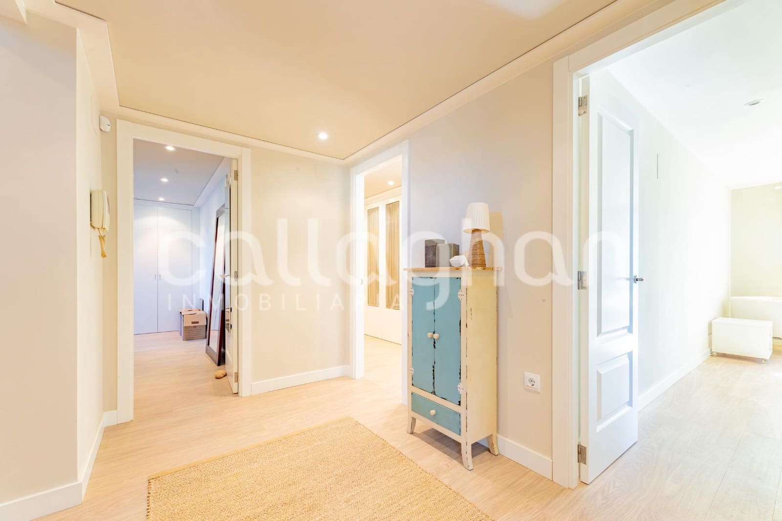 4 Zimmer Villa zu verkaufen in Almarda mit Pool Garage - 840.000 € (Ref: 9739007)