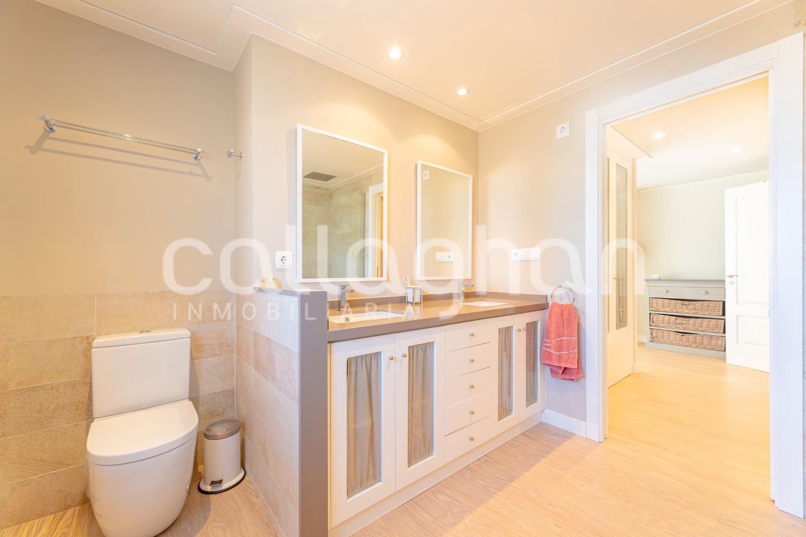 4 Zimmer Villa zu verkaufen in Almarda mit Pool Garage - 840.000 € (Ref: 9739007)