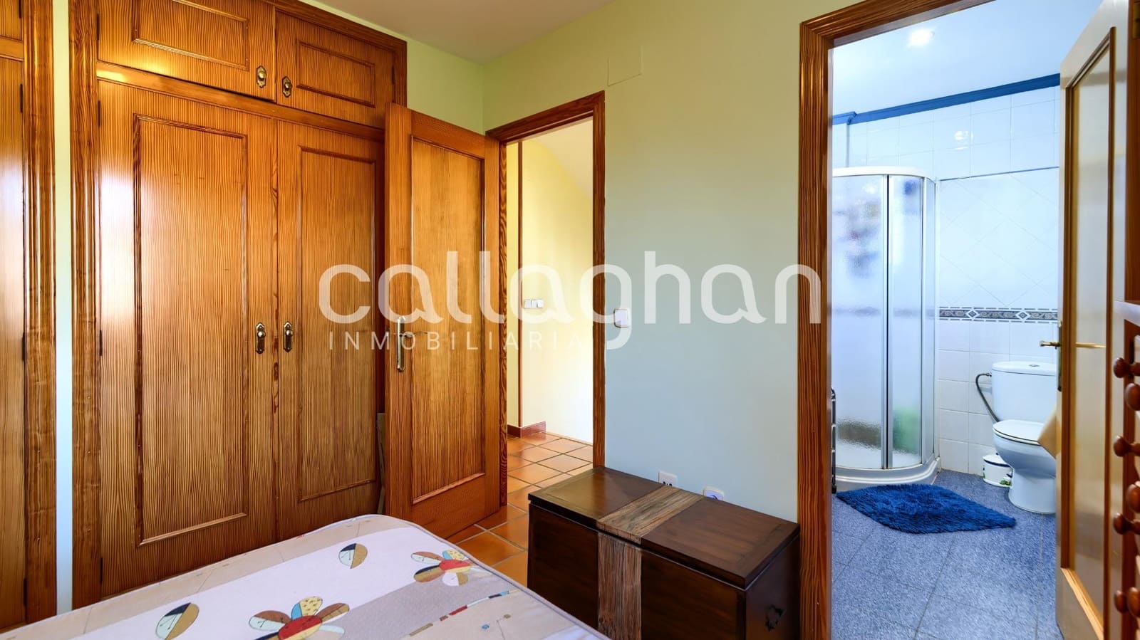 5 bedroom Villa for sale in La Canada with pool garage - € 550,000 (Ref: 9741881)